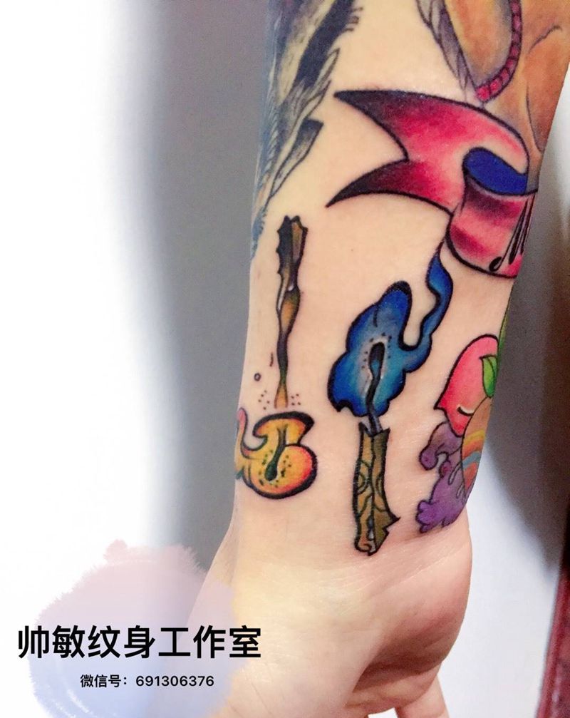 火柴卍纹身图片_帅敏TATTOO静物欧美手臂手稿纹身图案