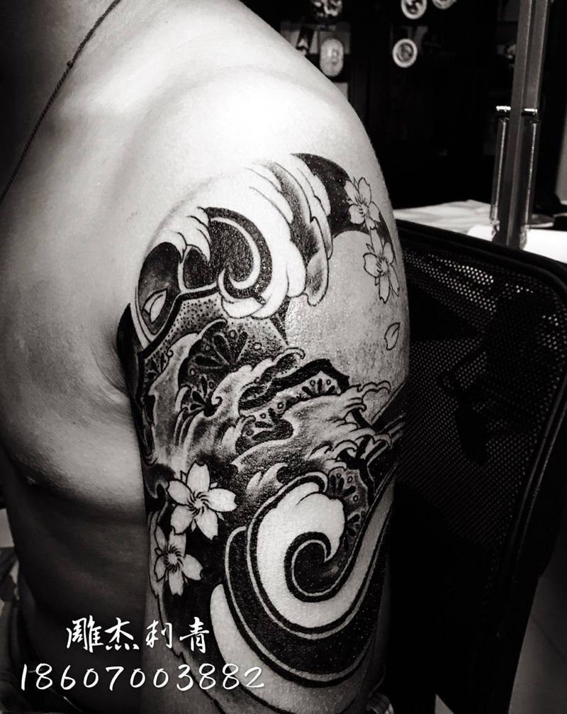 大波浪纹身图片