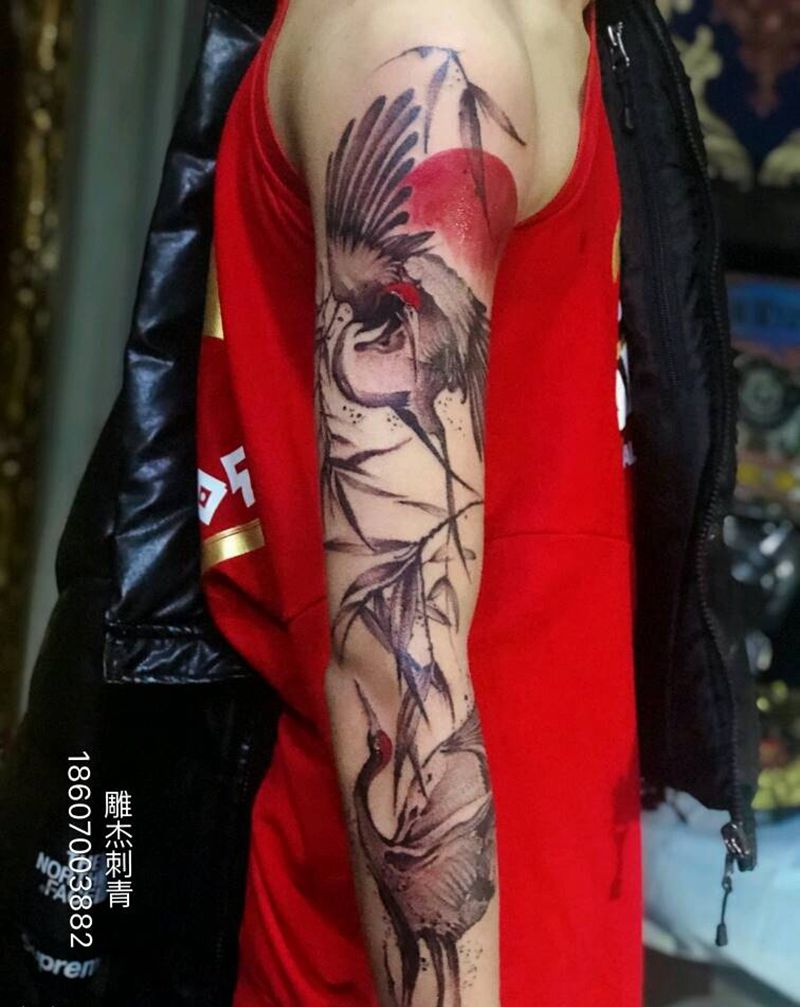 水墨纹身图片_手臂手部老传统水墨纹身图案