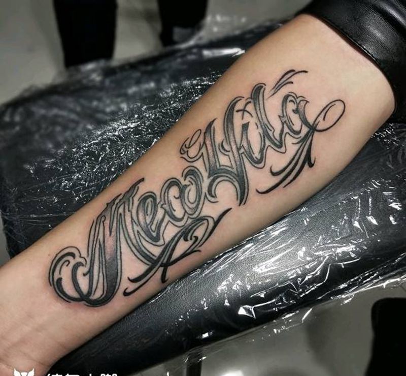 花体字母纹身图片
