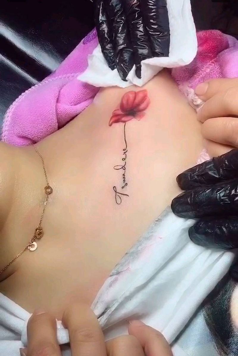 小清新纹身图片_胸部纹身图案