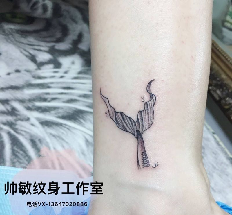 尾纹身图片_帅敏TATTOO纹身图案