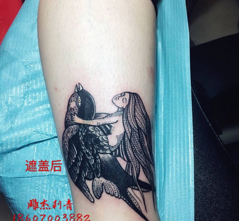 遮盖纹身图片_成品腿部欧美清新动物人物贴纸纹身图案