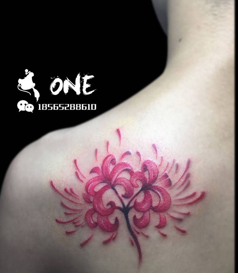 彼岸花纹身图片_成品背部欧美清新植物静物纹身图案