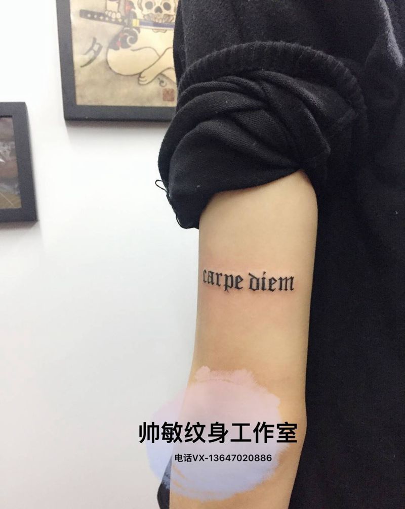 字母卐纹身图片_帅敏TATTOO字符欧美手部手稿纹身图案