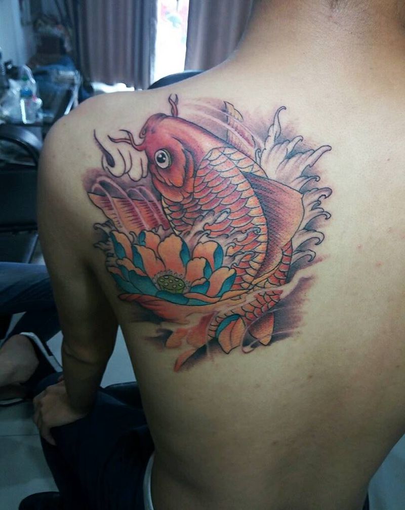招财鲤鱼纹身图片