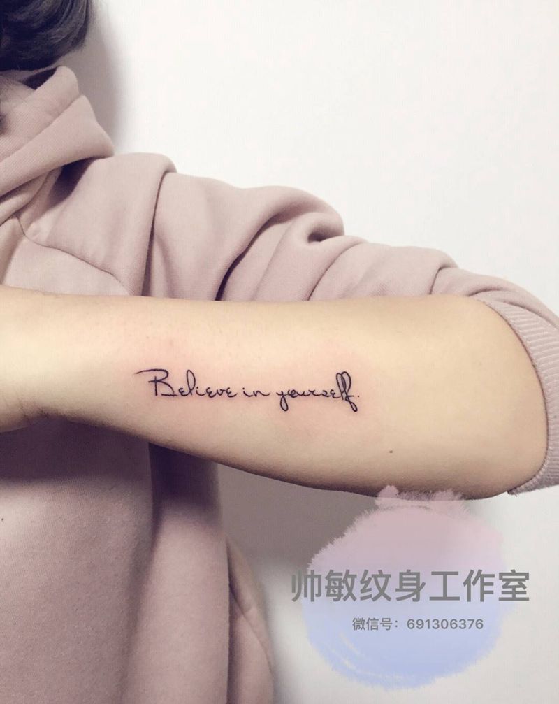 字母纹身图片_手稿手部清新字符纹身图案