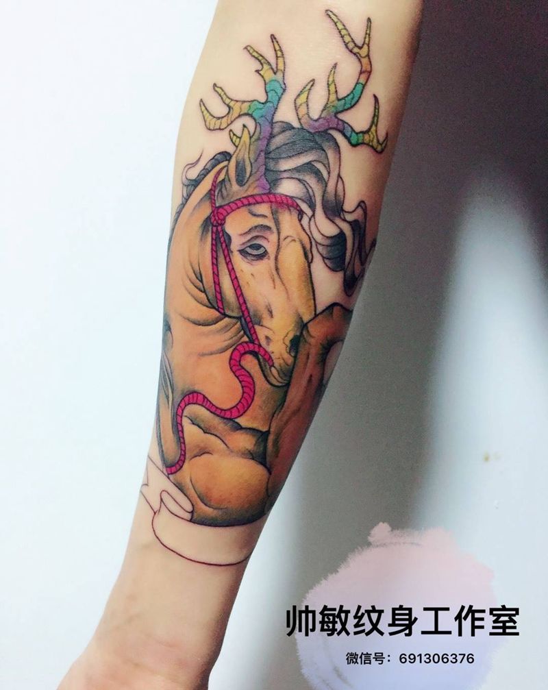 马卍纹身图片_帅敏TATTOO动物欧美手臂手稿纹身图案