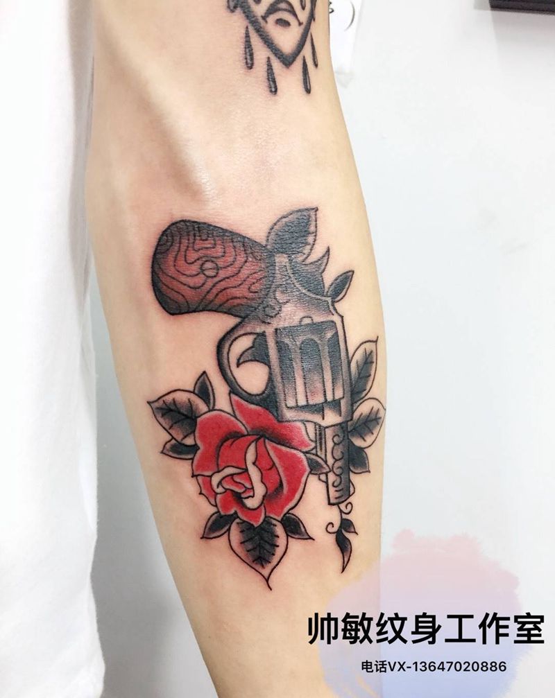 卐纹身图片_帅敏TATTOO纹身图案