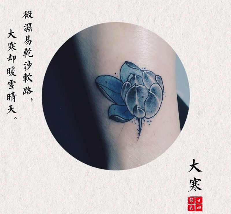 莲纹身图片_腿部新传统纹身图案