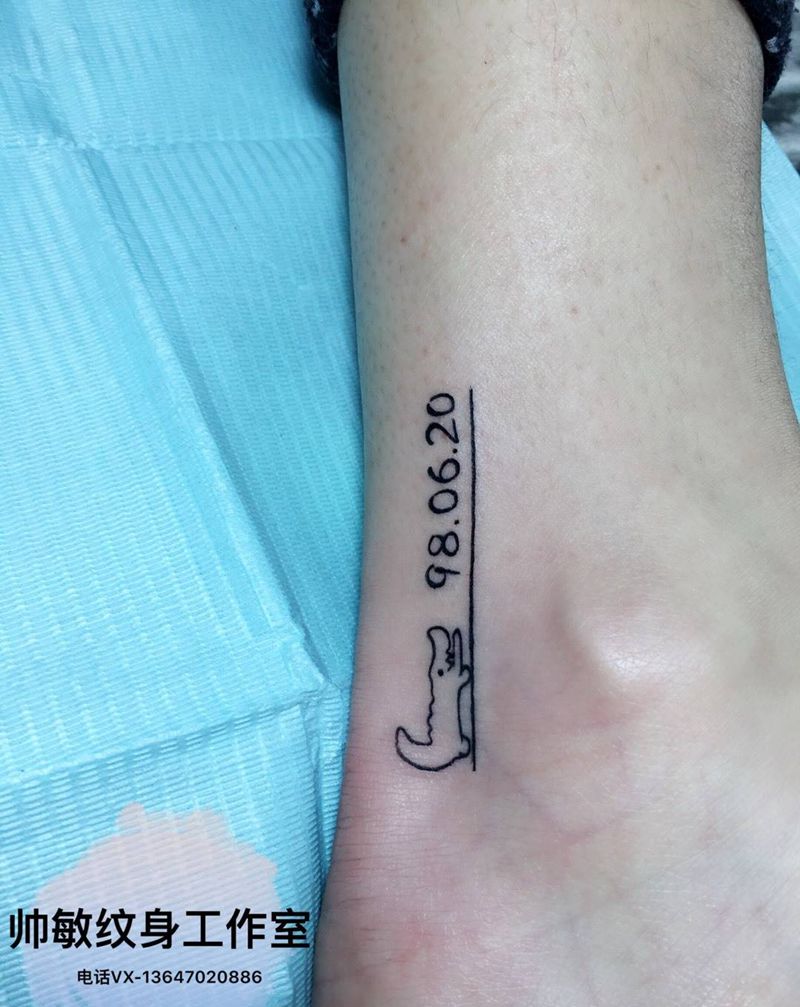 数字卐纹身图片_帅敏TATTOO字符清新脚部手稿纹身图案