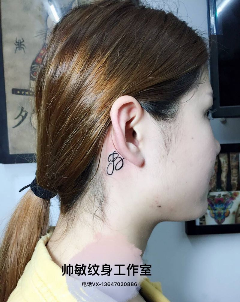 耳后纹身图片_帅敏TATTOO纹身图案