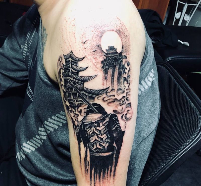 一生所爱纹身图片_手臂老传统点刺纹身图案