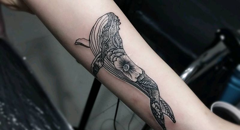 遮盖字母纹身图片