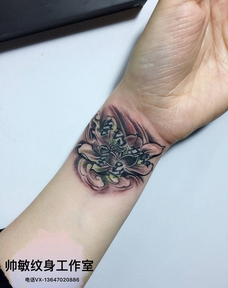 修改图纹身图片_帅敏TATTOO字符欧美手部手稿植物纹身图案