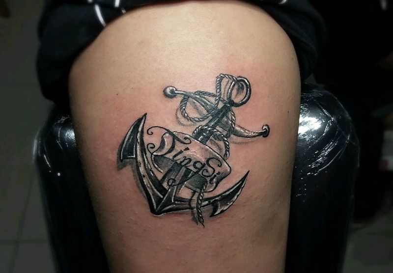 本店船锚作品纹身图片