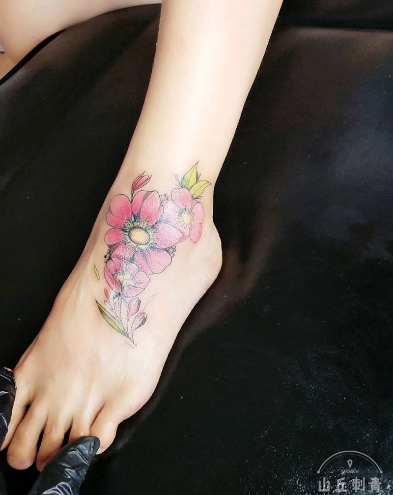 伤疤覆盖！纹身图片_脚部纹身图案