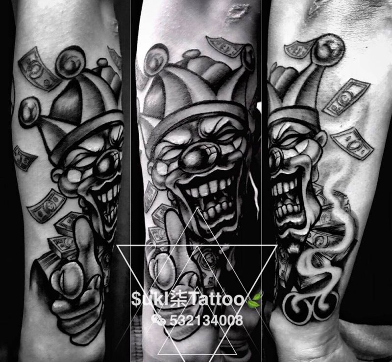 chicano小丑包小臂纹身图片