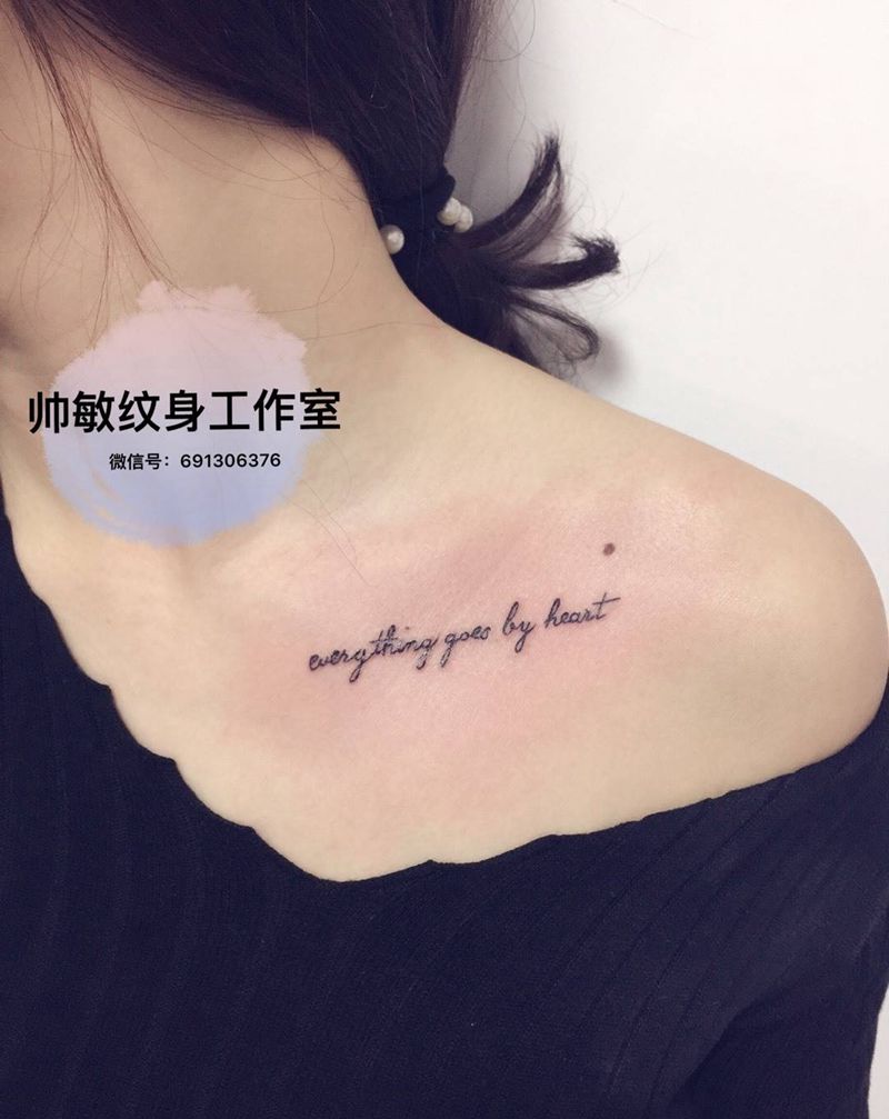 字母纹身图片_成品肩部字符清新帅敏TATO纹身图案