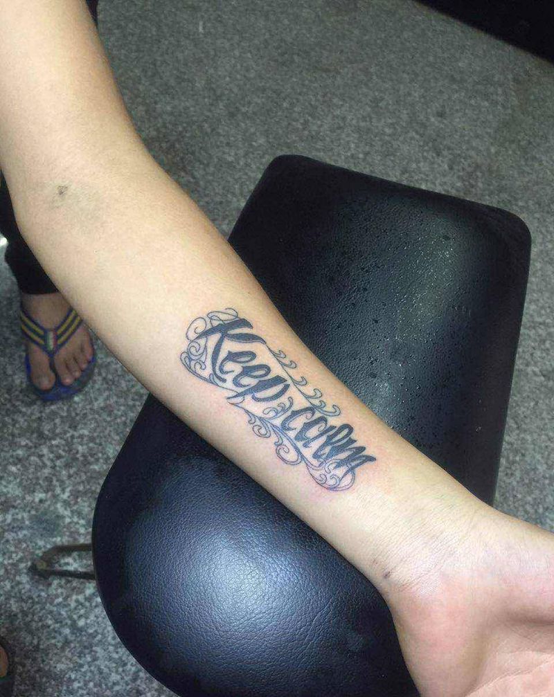 字母纹身图片_成品手臂写实字符纹身图案