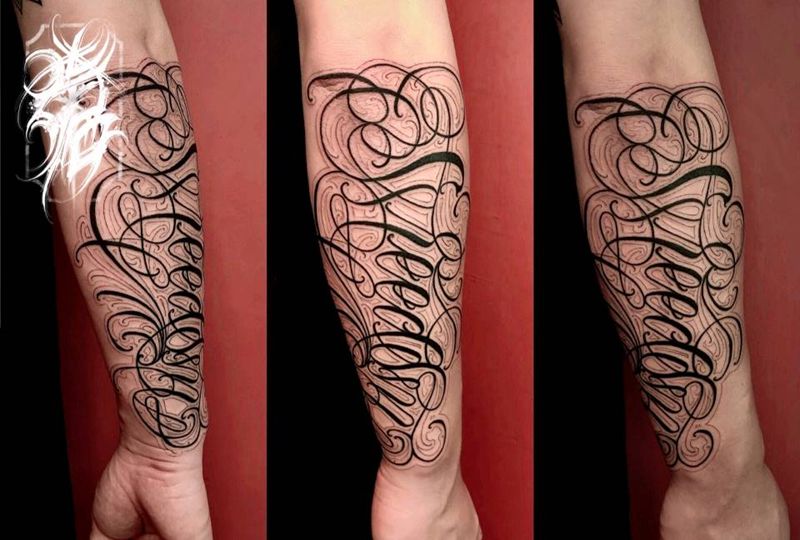 手臂外侧英文软字纹身图片_手臂花体字软花纹身图案