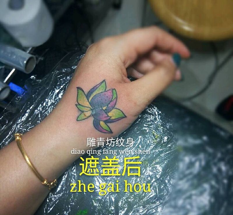 遮盖一枚纹身图片