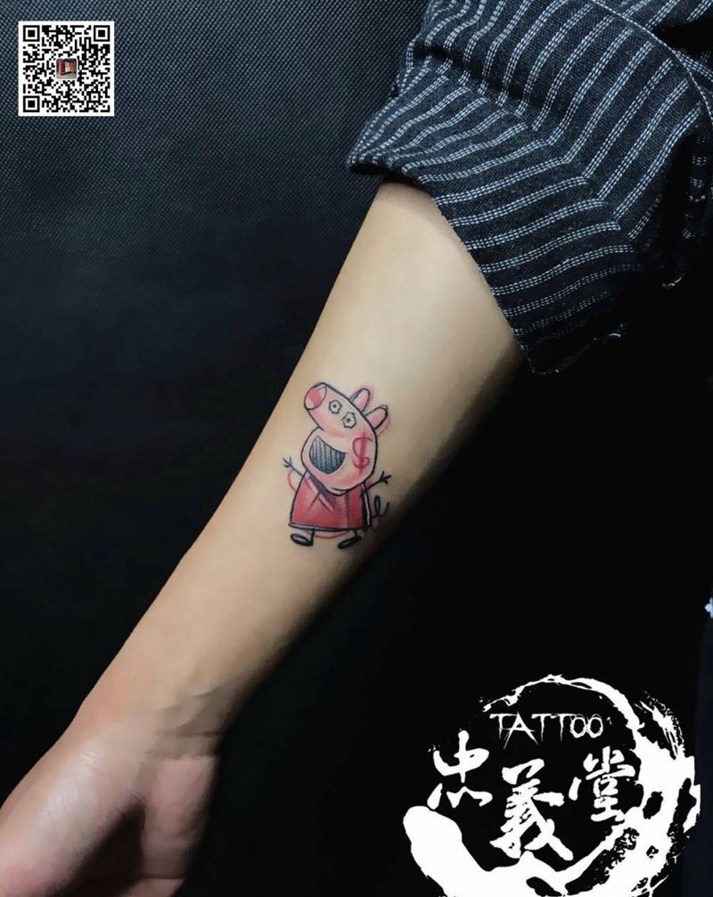 小猪佩奇纹身图片_成品传统字符原创纹身图案