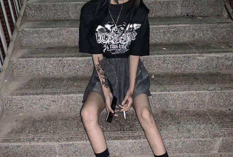 素花纹身图片_手臂新传统纹身图案