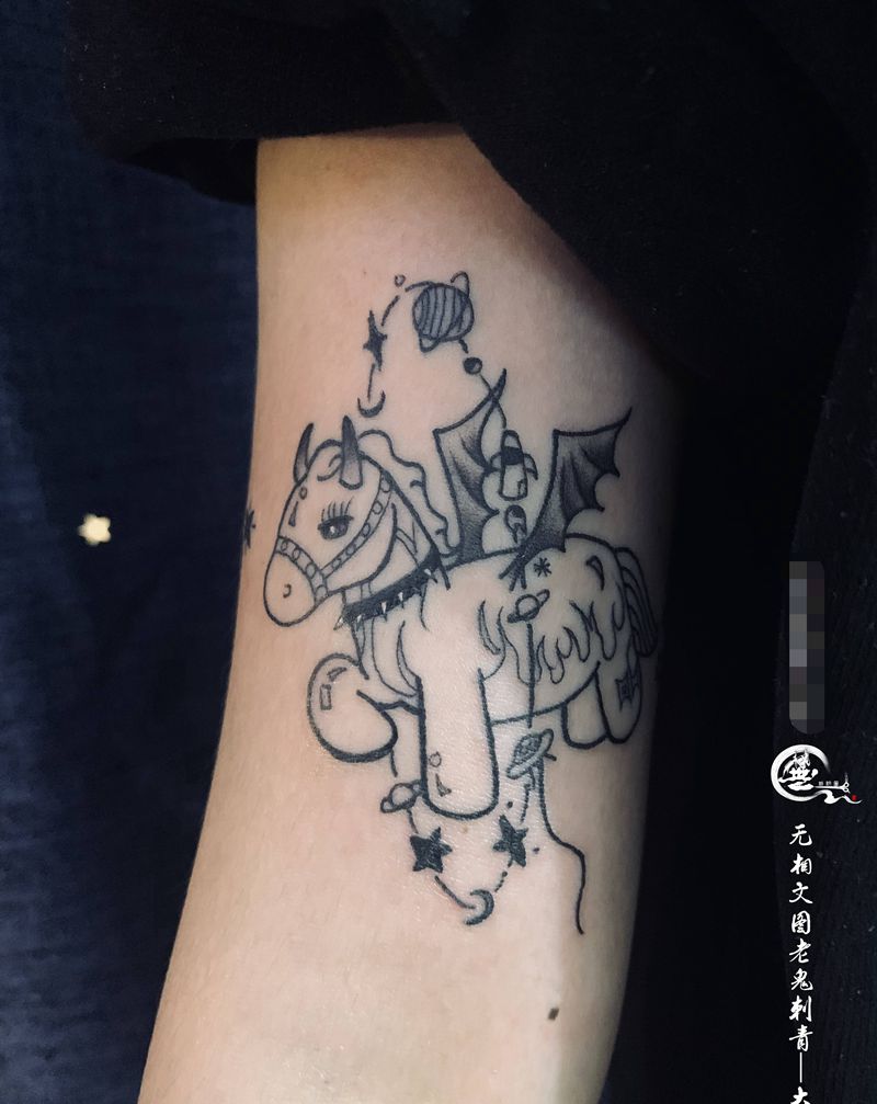 卡通纹身图片_手臂纹身图案