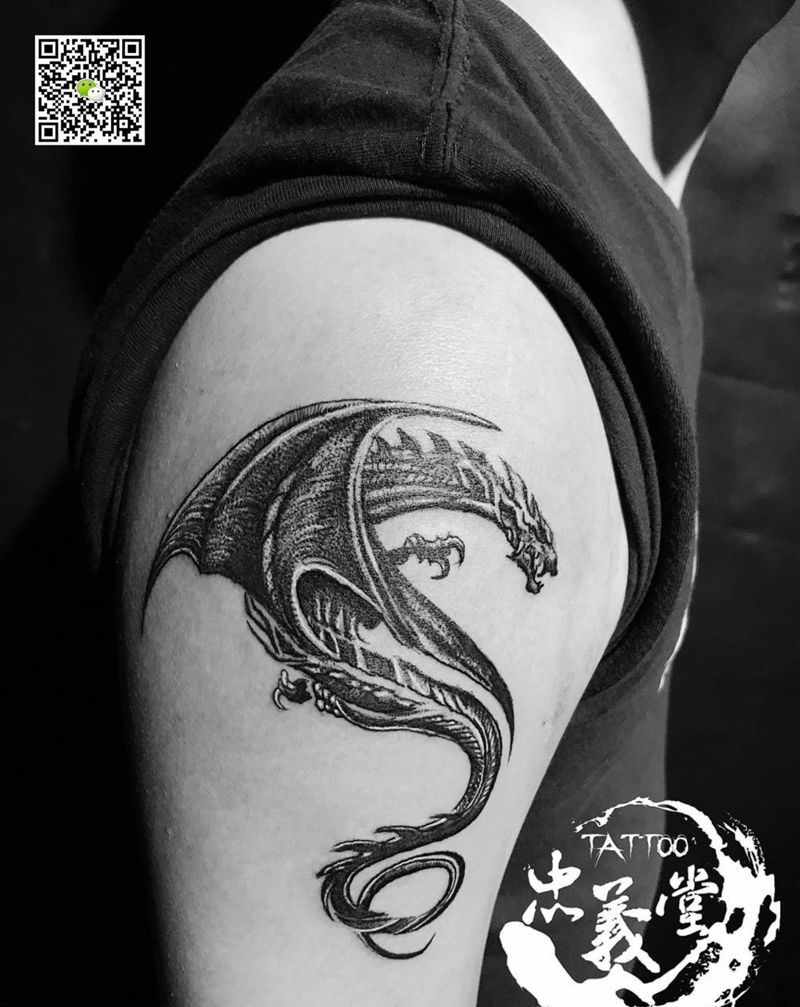 西方龙纹身图片_手臂图腾纹身图案