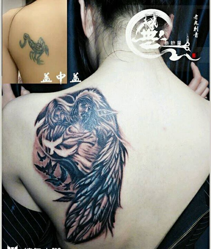 遮盖作品纹身图片_肩部欧美成品纹身图案