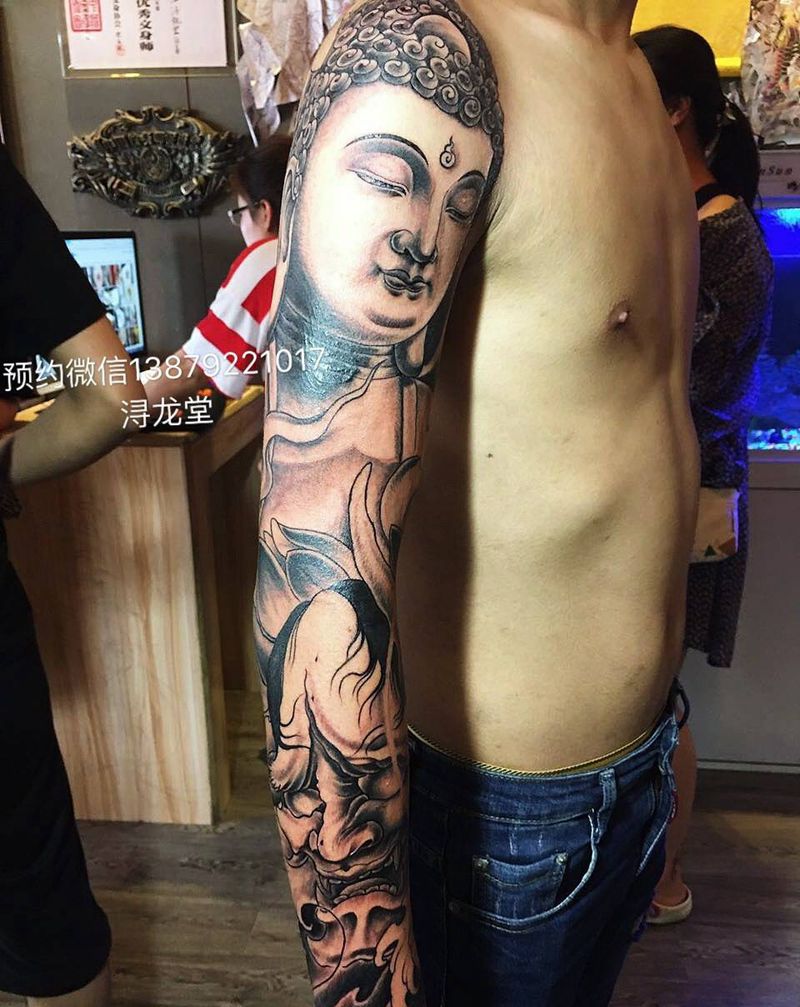 花臂佛般若纹身图片_成品手臂传统写实原创彩色宗教纹身图案