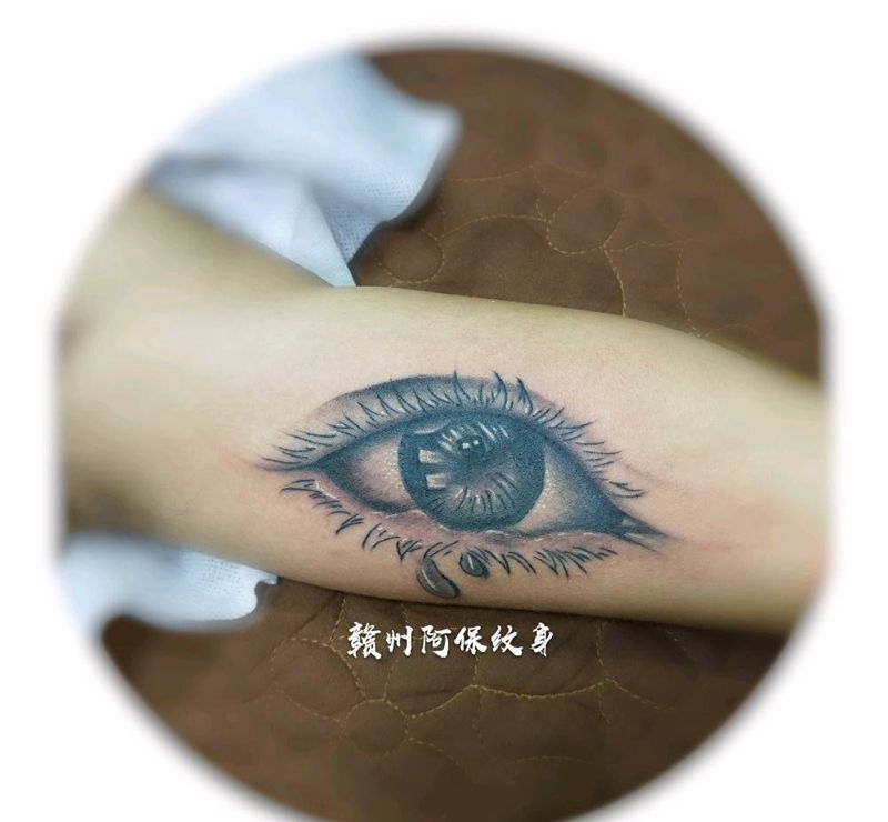 立体眼睛作品纹身图片