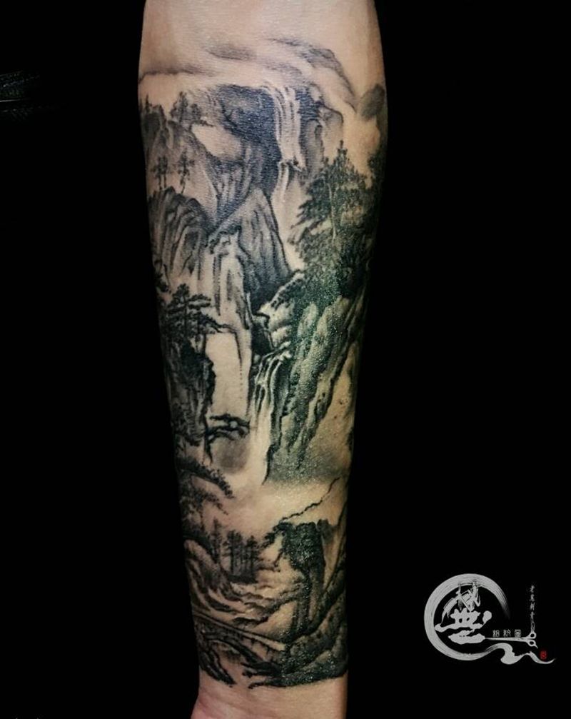 原创山水纹身图片_手臂水墨纹身图案