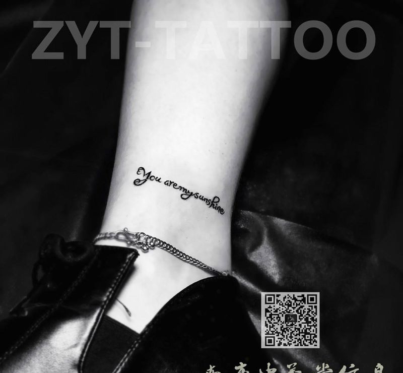 小清新纹身图片_脚部清新纹身图案