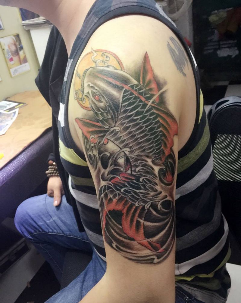 招财鲤鱼纹身图片