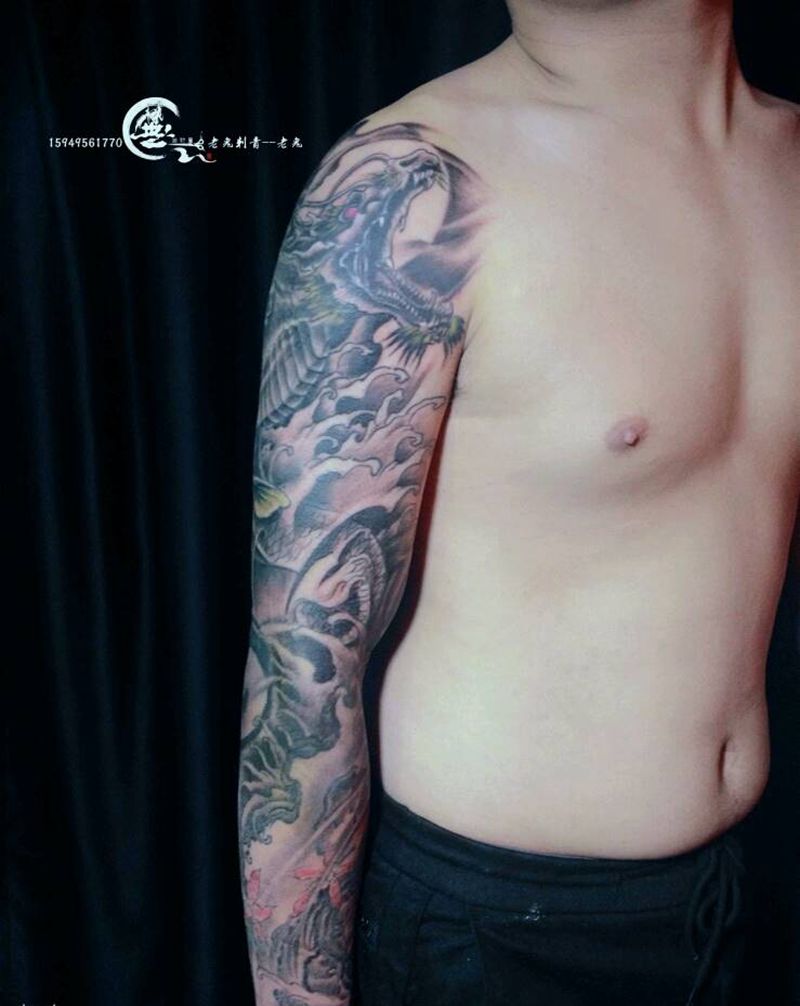 传统花臂纹身图片_手臂传统成品纹身图案