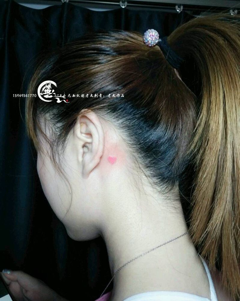 耳后纹身纹身图片_颈部清新成品纹身图案