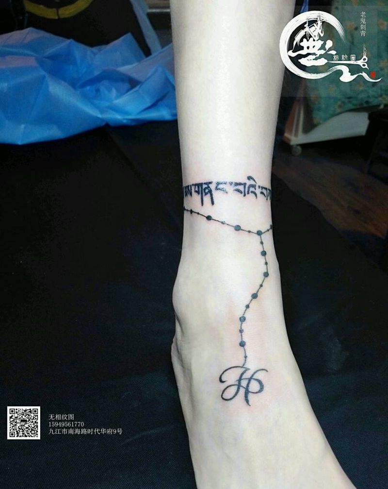 脚链纹身图片_腿部清新字符纹身图案