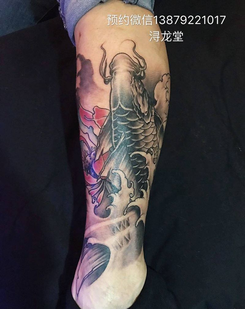 鱼纹身图片_彩色原创动物传统腿部脚部手臂成品纹身图案