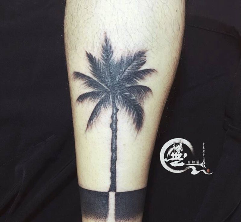 椰树纹身图片_脚部图腾纹身图案