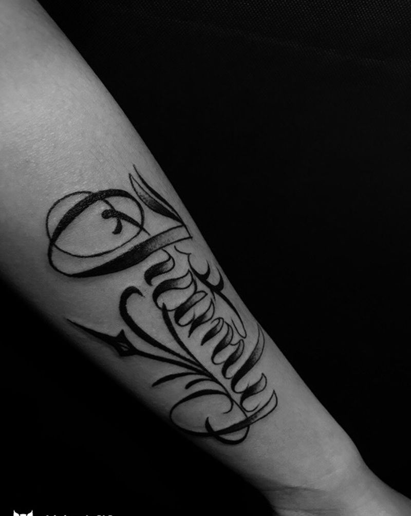 花体英文纹身图片_成品欧美几何字符手稿手部传统习俗清新写实纹身图案