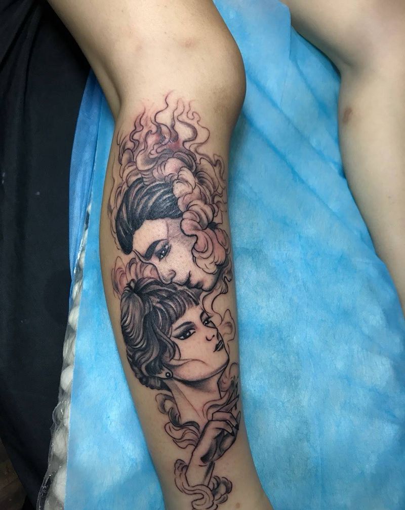 烟客纹身图片_成品肩部手臂几何人物字符纹身图案