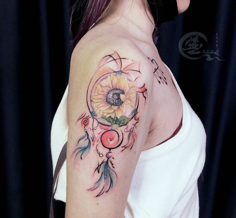 捕梦网纹身图片_手臂水彩纹身图案