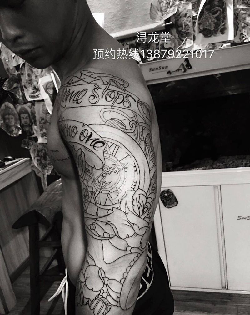 欧美大臂纹身图片_手臂纹身图案