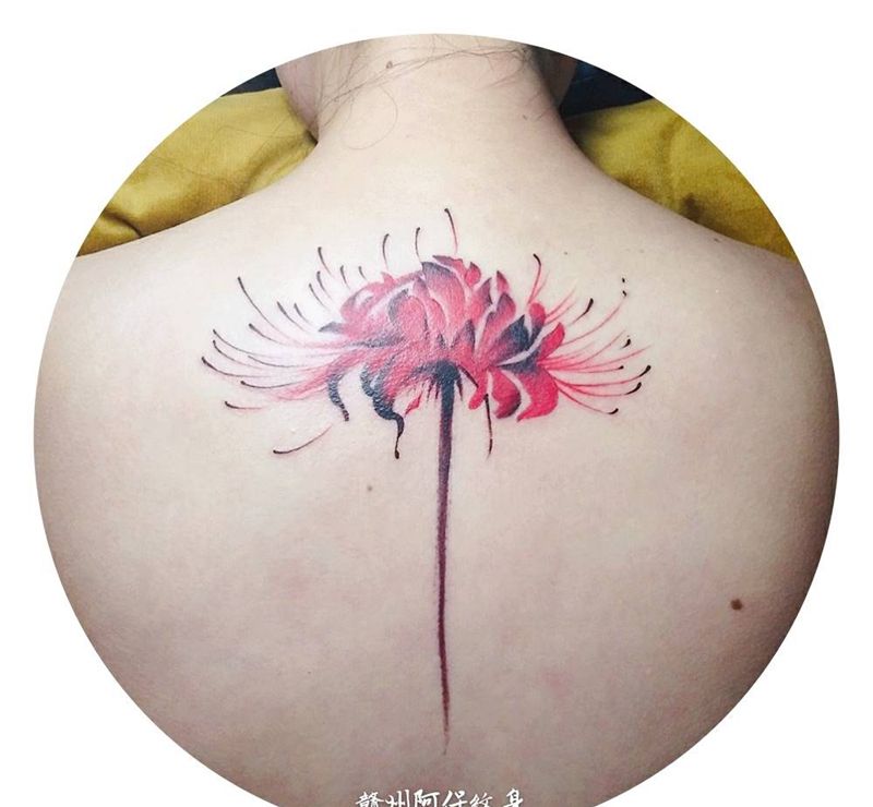 彼岸花纹身图片