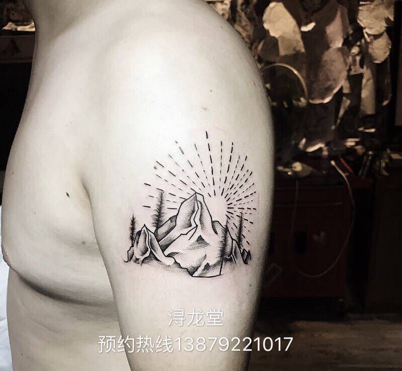 意境纹身图片_手臂纹身图案