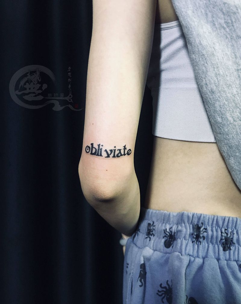 多部位英文句子纹身图片_腹部手臂纹身图案