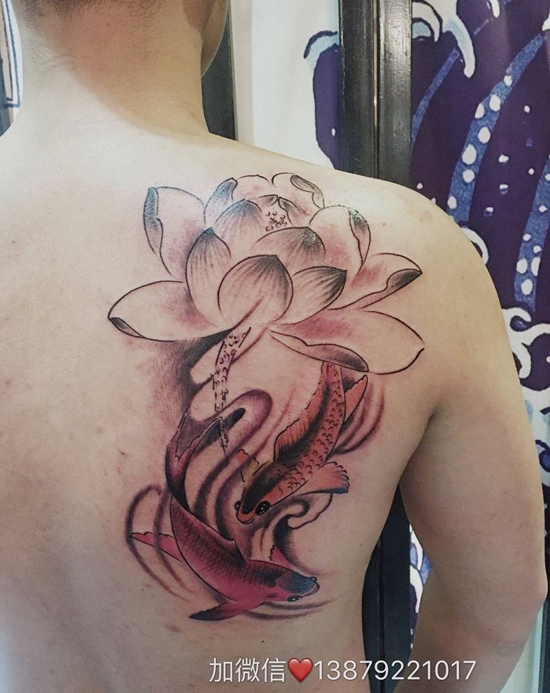 荷花鱼纹身图片_动物植物彩色纹身图案