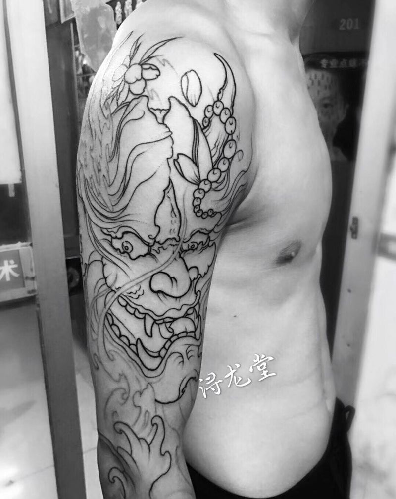 线条纹身图片_手臂纹身图案